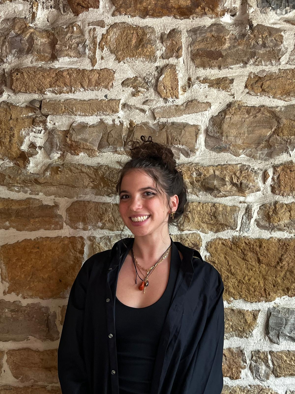 Portrait de Candice Belanger, chargée de communication et marketing